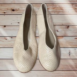 Eileen Fisher Textured Vero Cuoio Flats 8 Cream